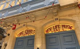 King Charles Hotel